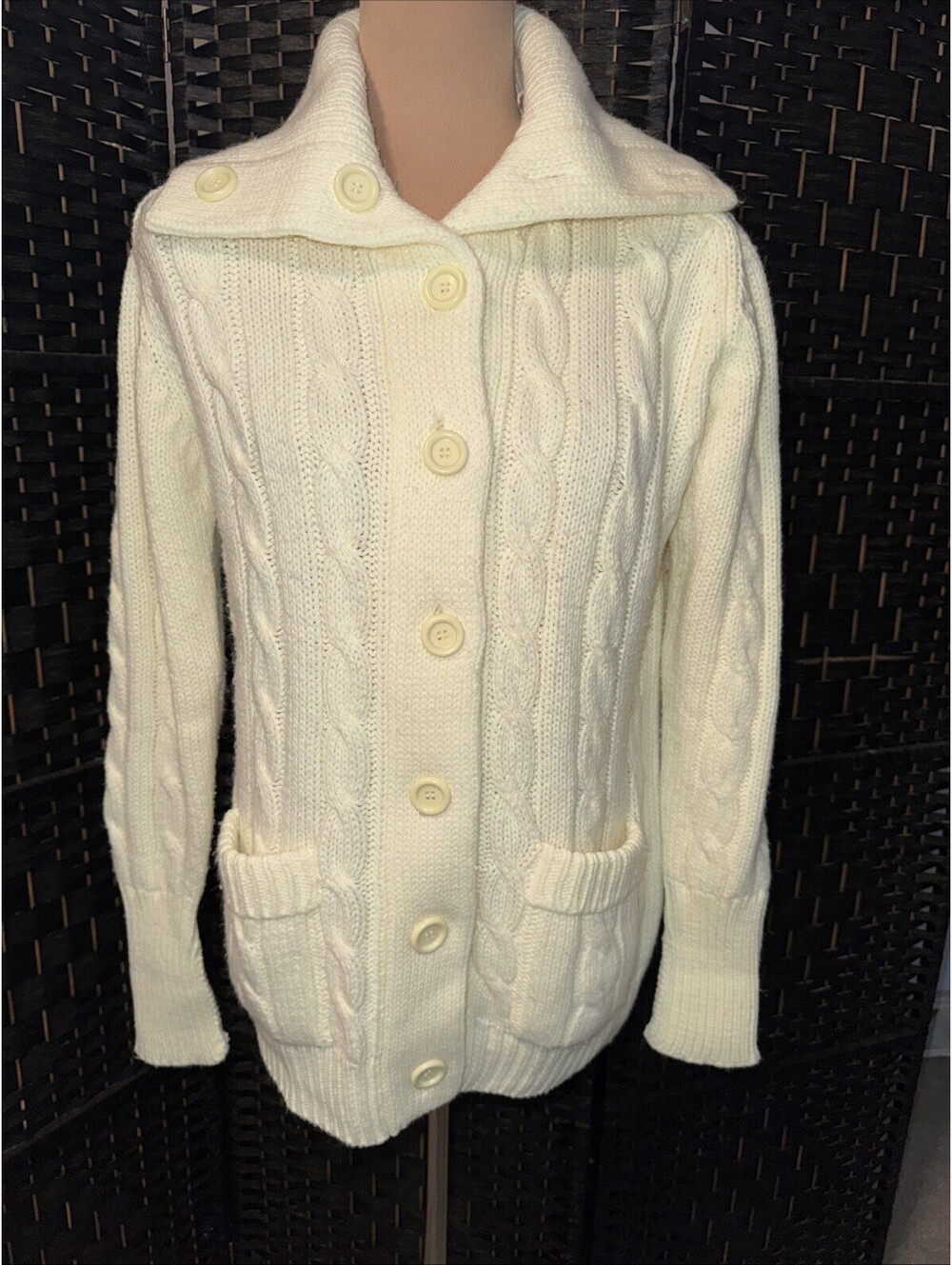 Vintage Sears Cardigan Sweater  1980s Cable Knit Acrylic Womens Medium